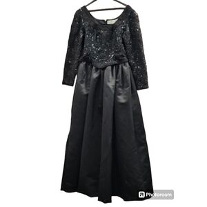 Sz 12 Black Oleg Cassini ball gown dress